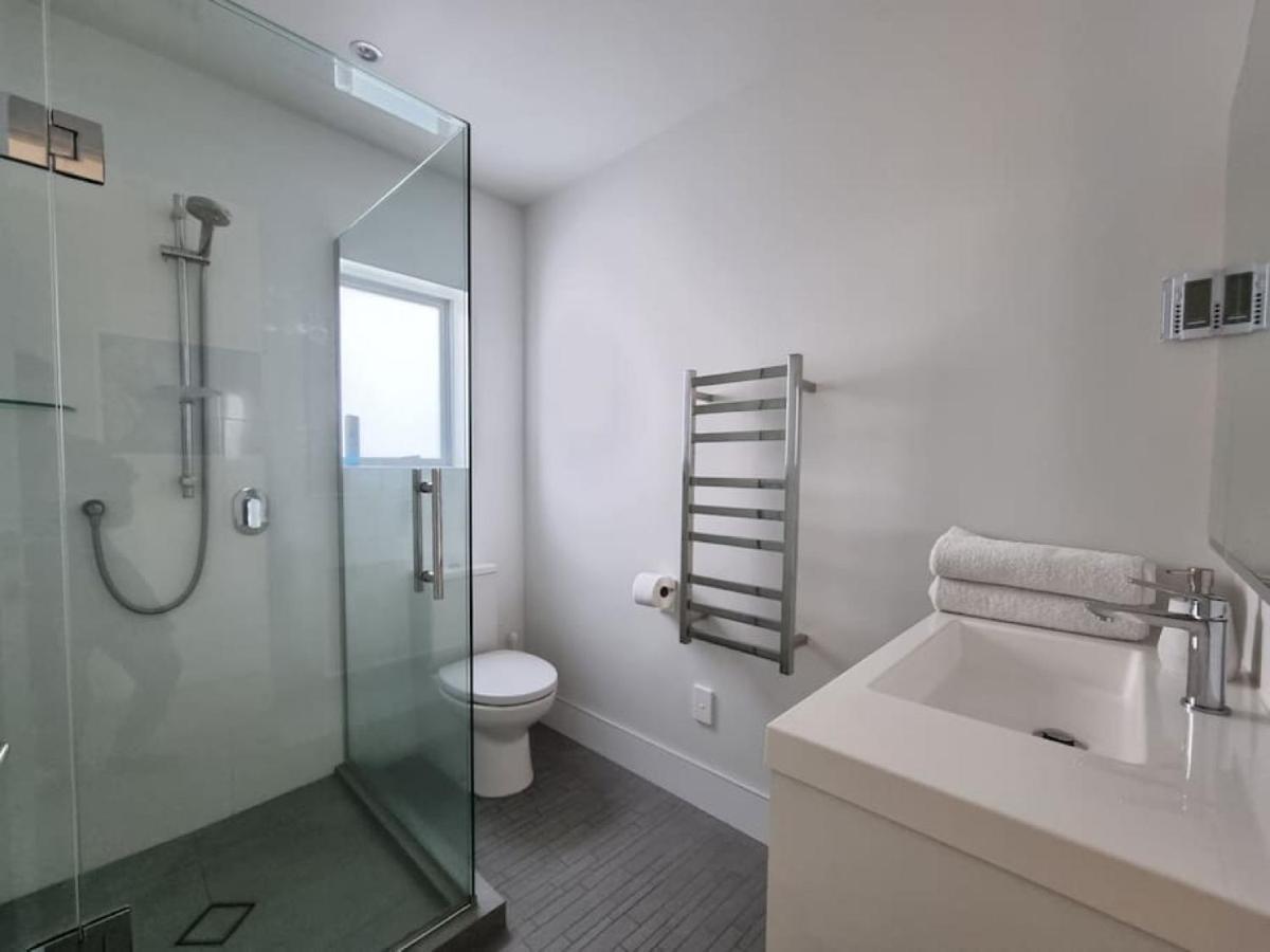 Fabulous Castor Bay 1 Bedroom With Views And Skytv Auckland Dış mekan fotoğraf